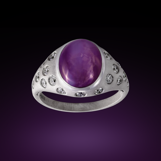 Anello con Zaffiro Lilla Stellato Naturale e Diamanti